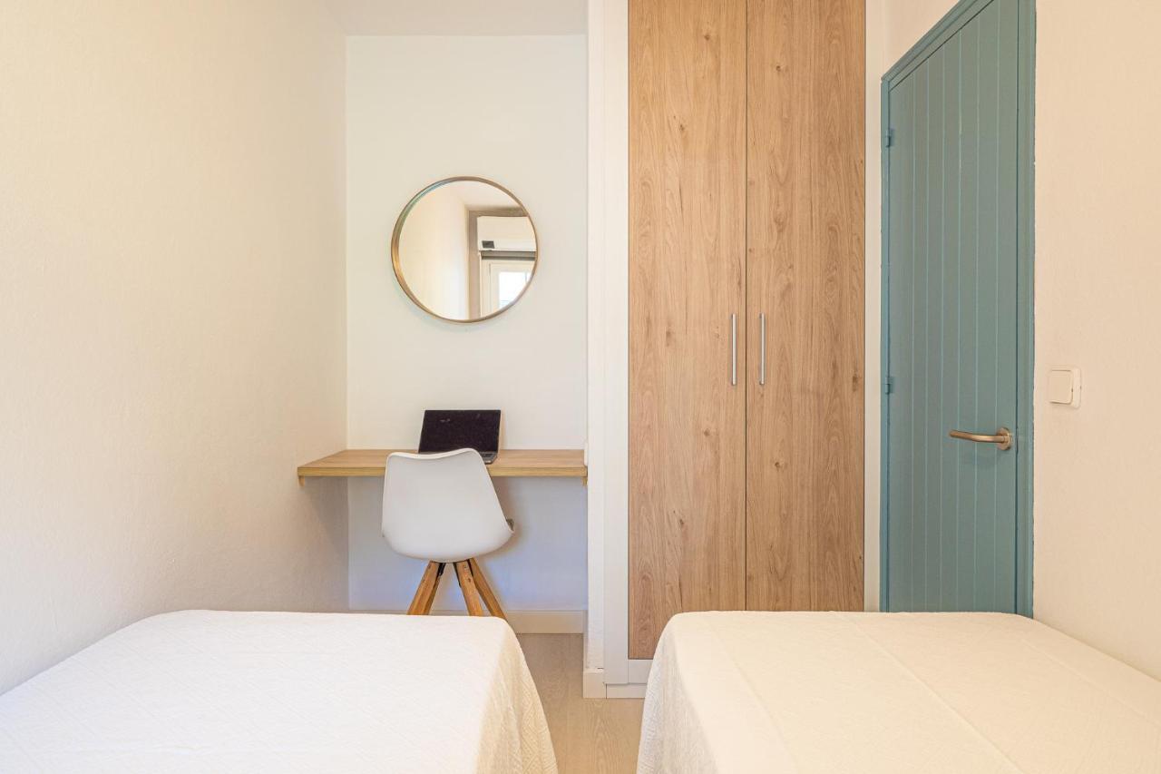 Precioso Apartamento Reformado Con Vistas A Playa Son Bou Exterior photo