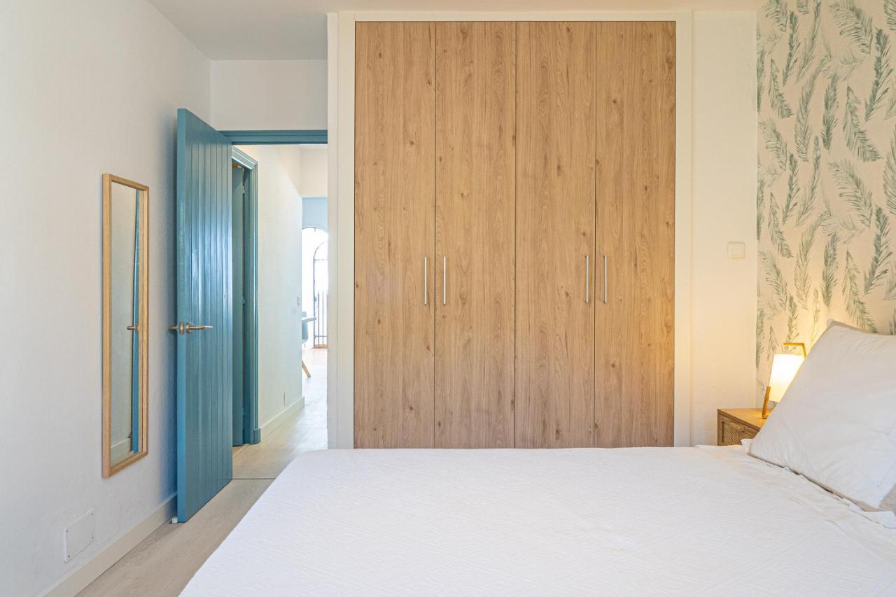 Precioso Apartamento Reformado Con Vistas A Playa Son Bou Exterior photo